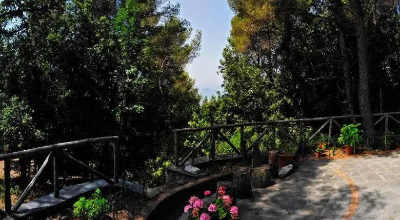 エコノミールーム, B&b Al Cavalluccio Marino