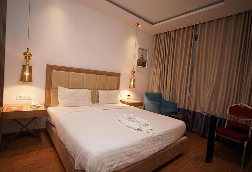 Quarto Superior, Amora   Rajnandgaon