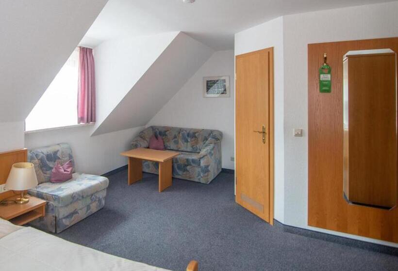 غرفة قياسية رباعية, Brauereigasthof Zum Lamm