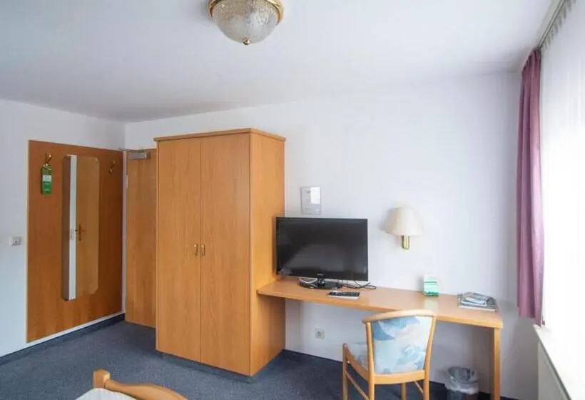 スタンダード４人部屋, Brauereigasthof Zum Lamm