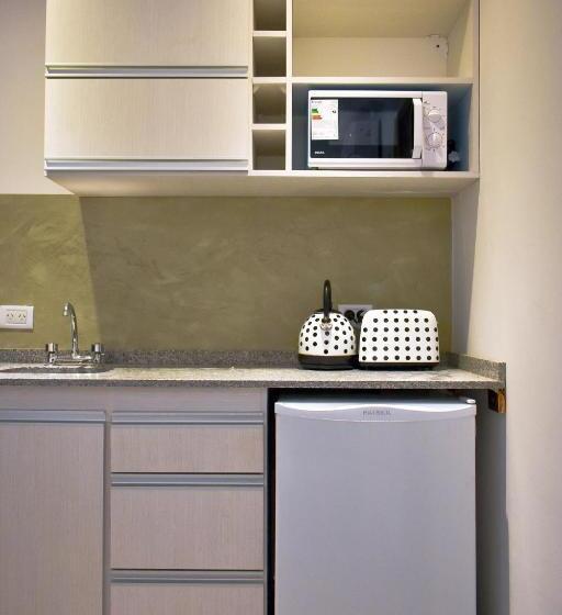 침실 1개 아파트, Mares Apart