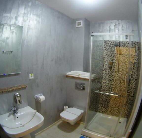 Номер Стандарт с Балконом, Green Coffee House