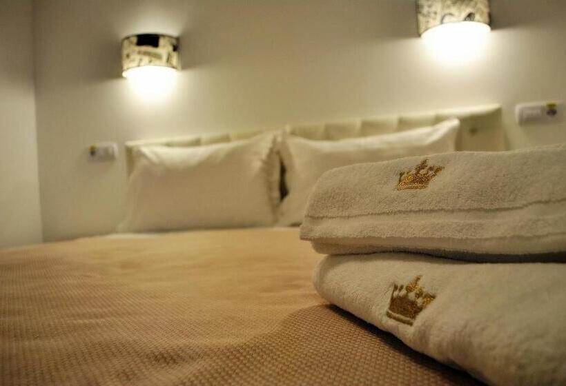 Номер Стандарт с Балконом, Green Coffee House