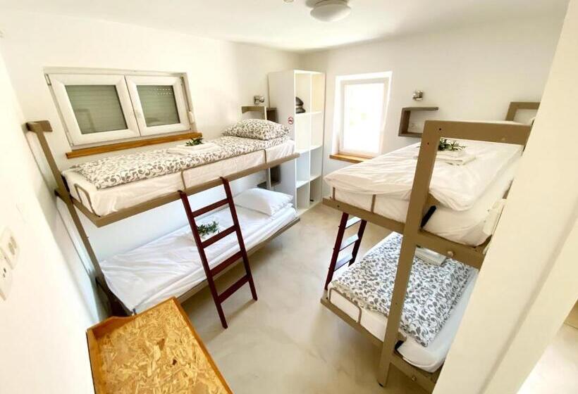 اتاق استاندارد چهار تخته, Guest House Via Flavia