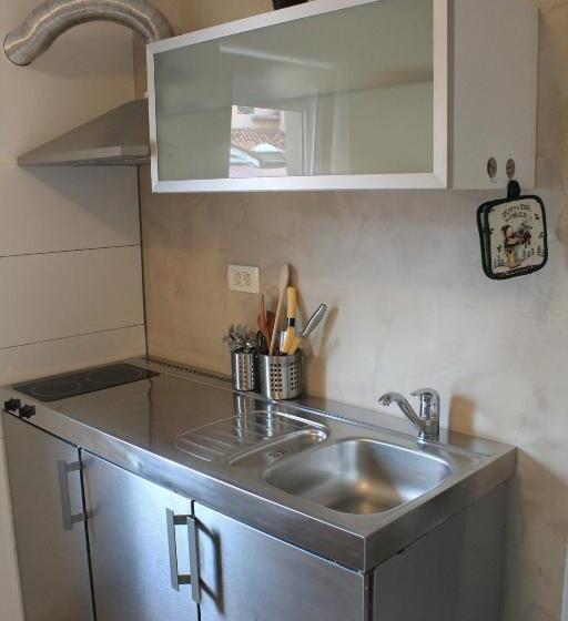 آپارتمان 2 خوابه, Guest House Via Flavia