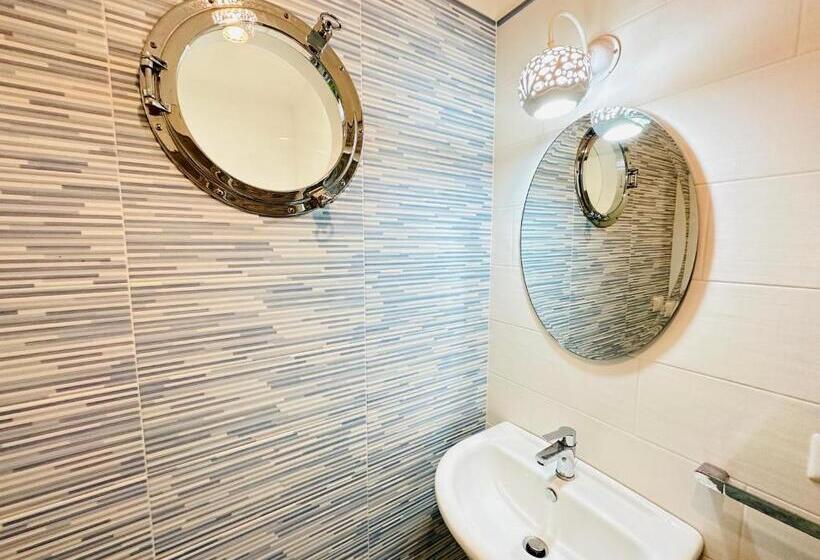 スタンダードルーム, Sky Ponza   Immobilevante