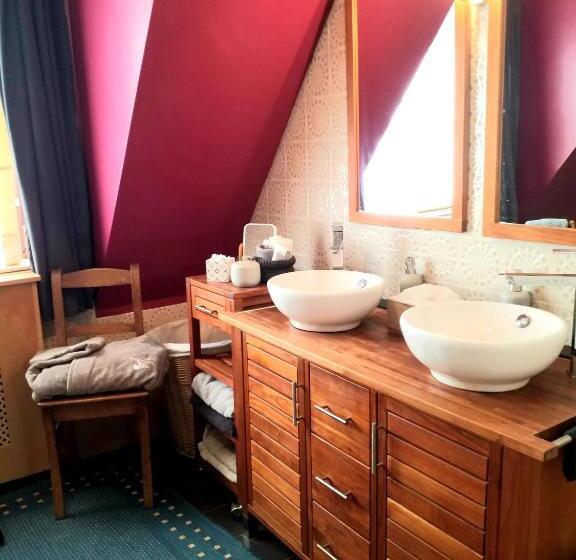 レイクビューデラックスルーム, Villa Sparadis