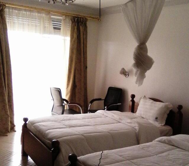 اتاق استاندارد, Western Meridian Hotel Ltd Bushenyi