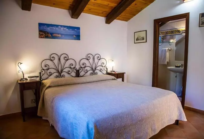 اتاق استاندارد با چشم‌انداز باغ, Agriturismo Sant Alfonso