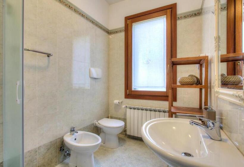 חיבור הדירה עם חדר שינה אחד, B&b A Casa Di Marta