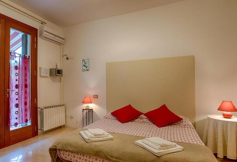 חדר סטנדרט נוף לגינה, B&b A Casa Di Marta