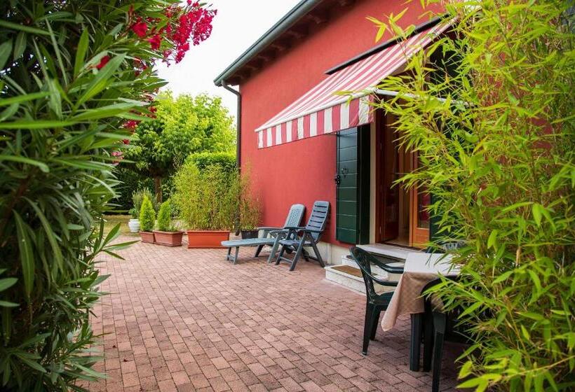 חדר סטנדרט נוף לגינה, B&b A Casa Di Marta