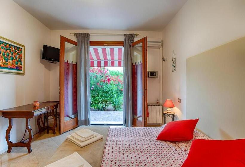 חדר סטנדרט נוף לגינה, B&b A Casa Di Marta