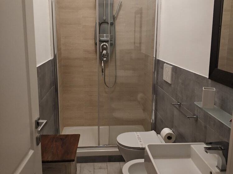 اتاق استاندارد, Baldassini Suites