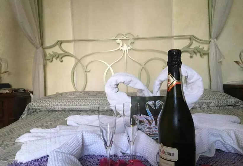 スイート, L Antico Borgo Dei Limoni