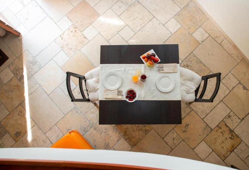 דירת חדר בקומת קרקע, Monteforte Resort