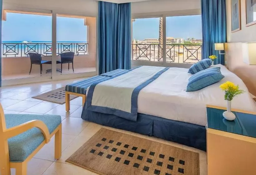 سوییت جونیور با چشم‌انداز دریا, Cleopatra Luxury Resort Makadi Bay