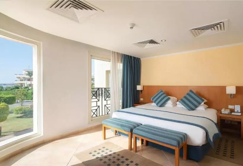 اتاق خانوادگی, Cleopatra Luxury Resort Makadi Bay