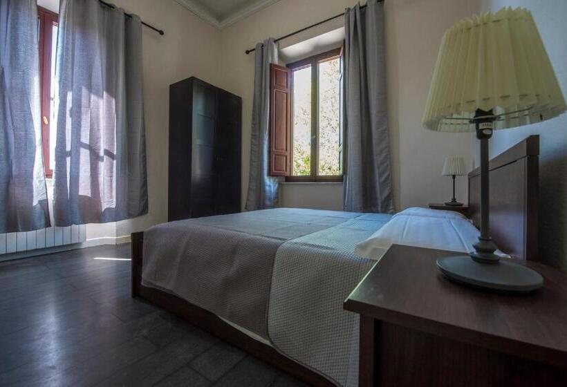 اتاق استاندارد, B&b Villa Regina