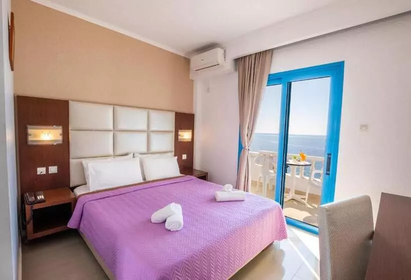 اتاق استاندارد با بالکن و چشمانداز دریا, Castelia Bay