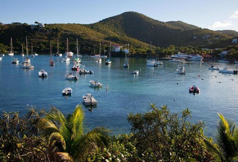 سوئیت با چشم‌انداز, Gallows Point Resort