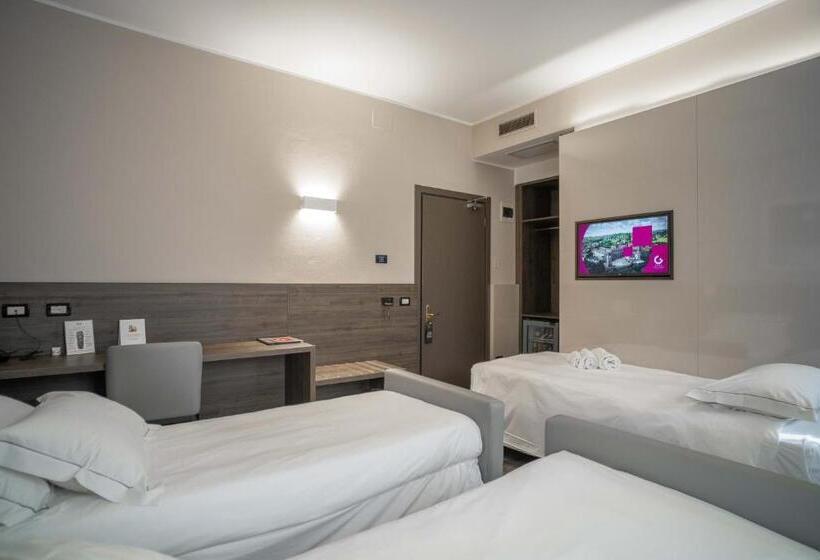 Номер Стандарт Трехместный, Guerro