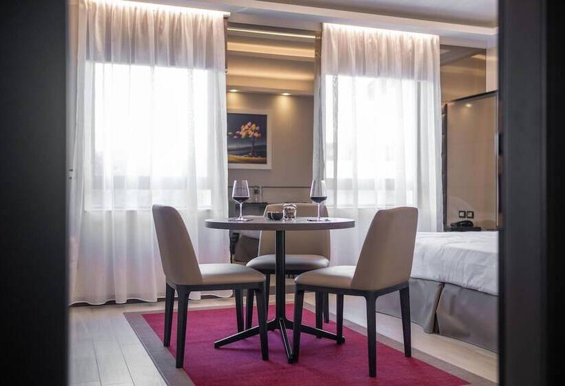 Номер Superior, Guerro