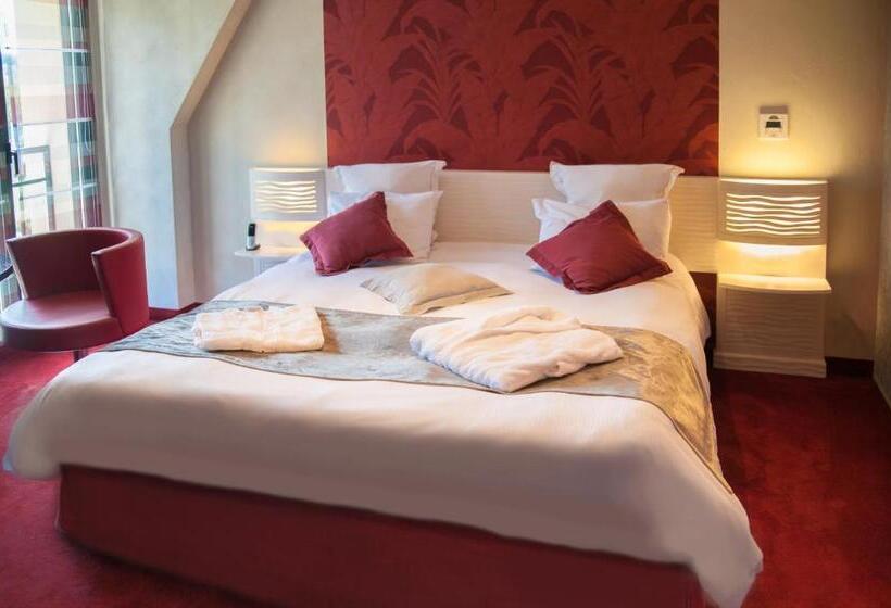 ジュニアスイート, Le Domaine Des Chevaliers De Malte