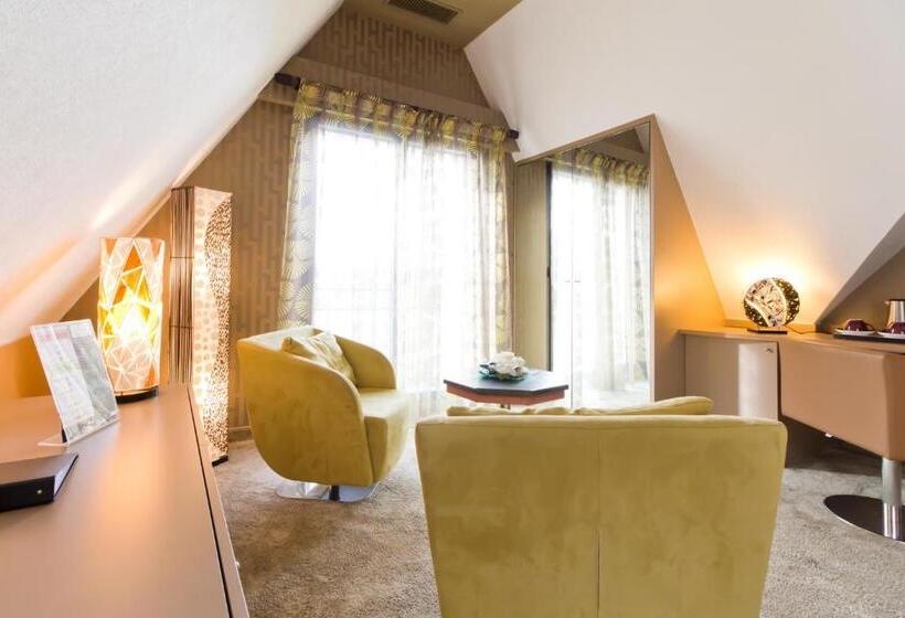 スーペリアースイート, Le Domaine Des Chevaliers De Malte