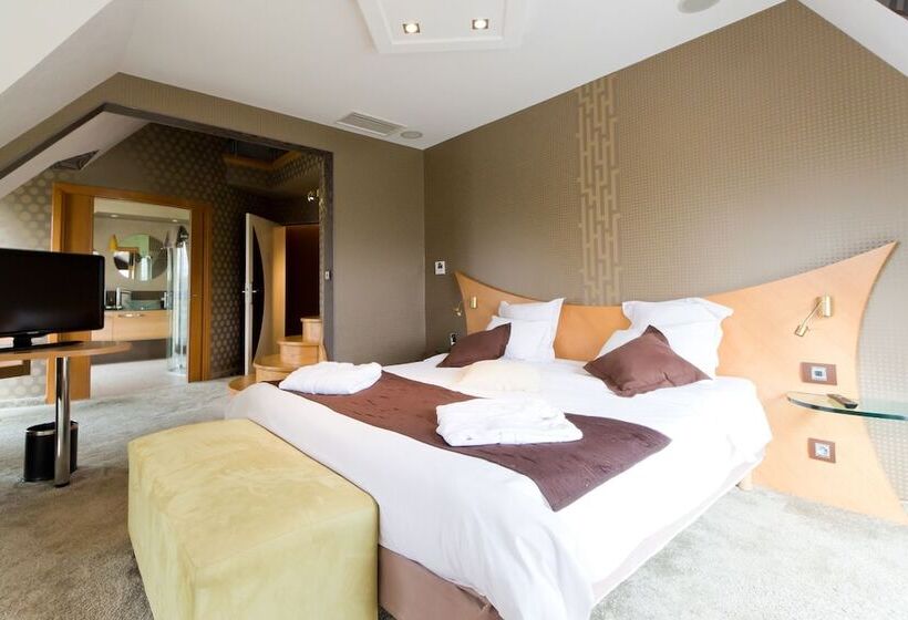 スーペリアースイート, Le Domaine Des Chevaliers De Malte