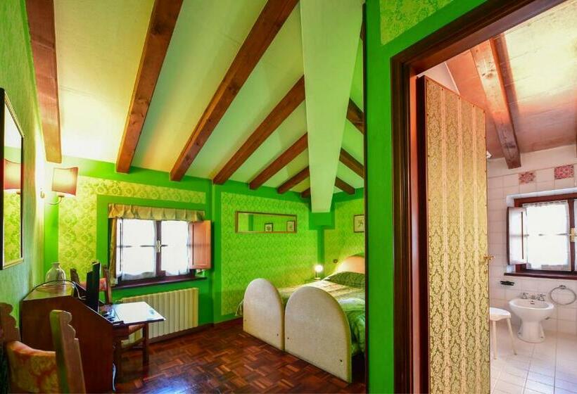 Номер Стандарт, Relais Oroscopo
