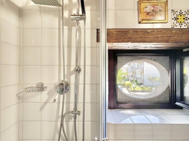 标准三人间, Relais Oroscopo