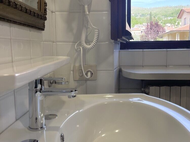 标准单人间, Relais Oroscopo