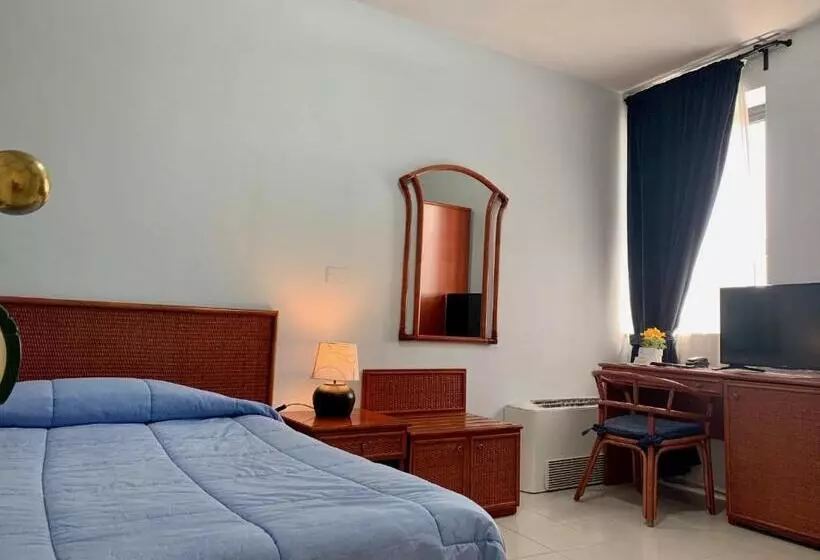 اتاق استاندارد یک نفره, River Park