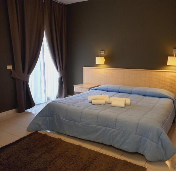 اتاق لوکس, River Park