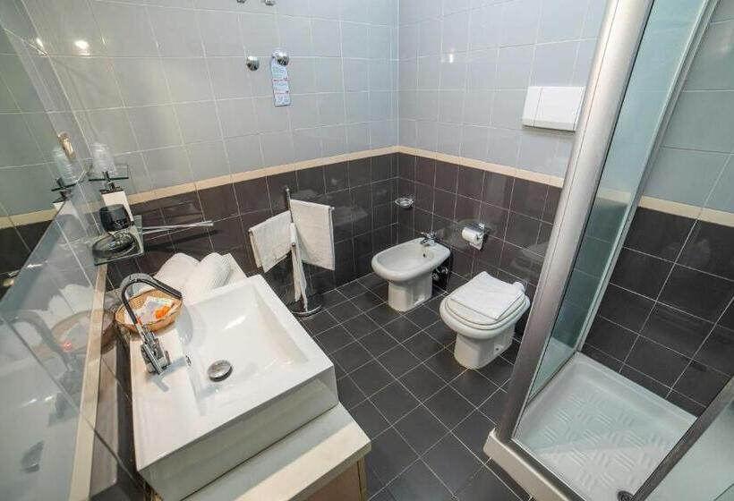 سوییت خانوادگی, River Park