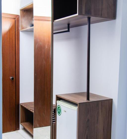 اتاق استاندارد با چشم‌انداز شهر, Santorini