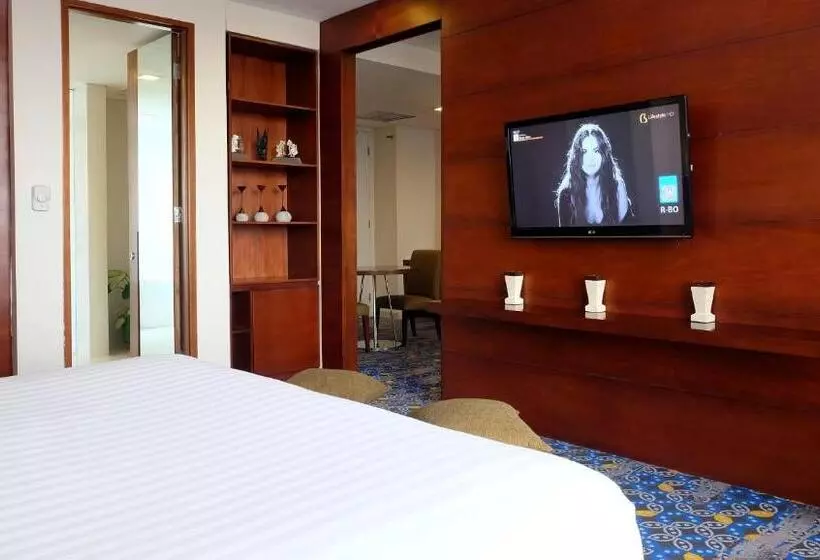 سوییت, Jambuluwuk Malioboro Hotel Yogyakarta