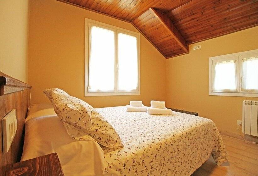 Апартаменты Comfort 2 Спальни, Apartamentos Mont Romies Plaza