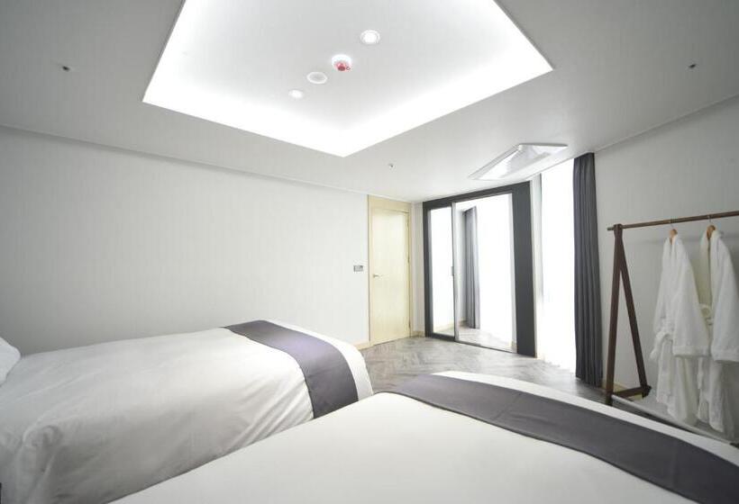 سوییت با چشمانداز دریا, Haeundae Central