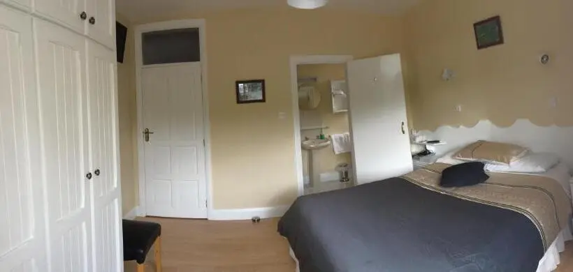 Standardrum, La Mirage B&b