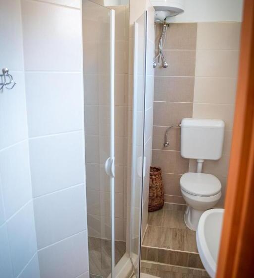 דירת חדר, Zempléni Szálláshely