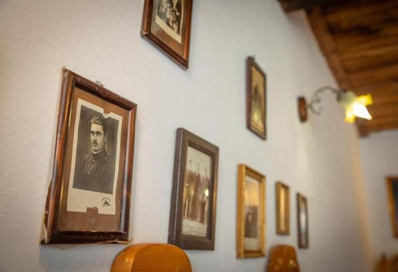 דירת חדר עם טרסה, Zempléni Szálláshely