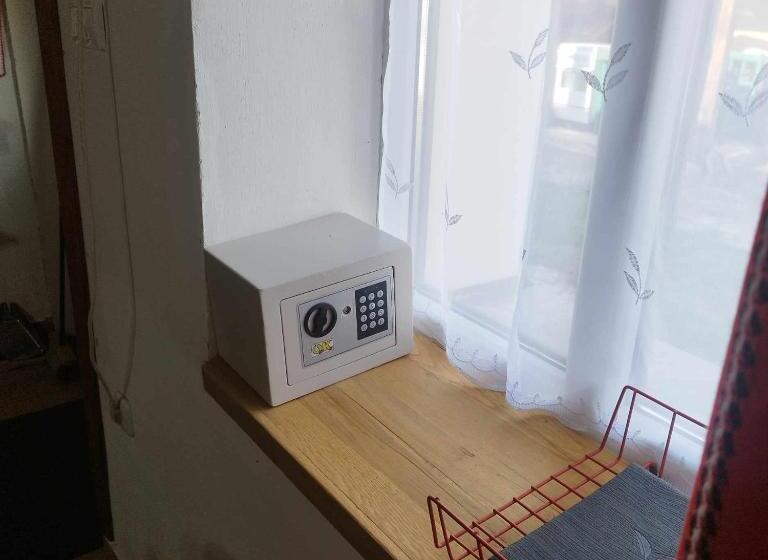 דירת חדר עם טרסה, Zempléni Szálláshely