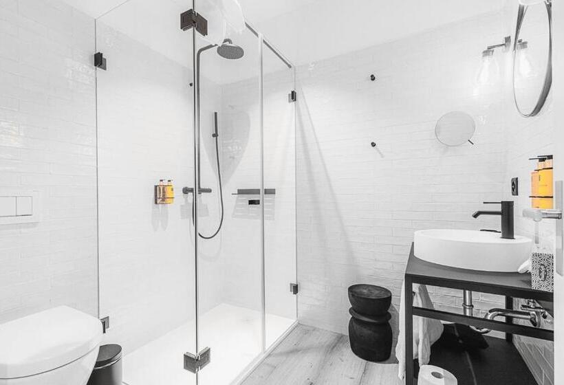 디럭스 스위트, Alpine Inn Davos