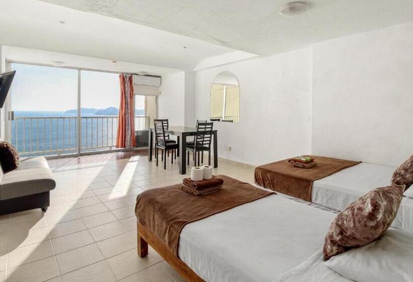 استودیوی استاندارد با چشم‌انداز دریا, Suites Torres Gemelas Vip