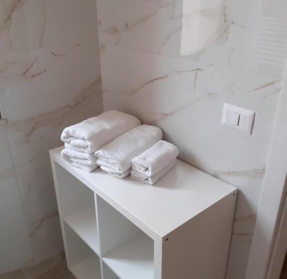 اتاق لوکس سه تخته, Sweet Suite Margherita B&b