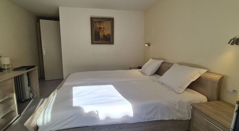 غرفة قياسية فردية, Alliance Hotel Ieper Centrum