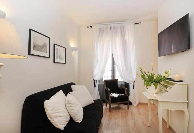 ジュニアスイート, Daplace   Hqh Colosseo