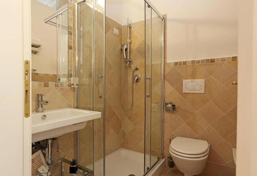 エコノミールーム, Daplace   Hqh Colosseo